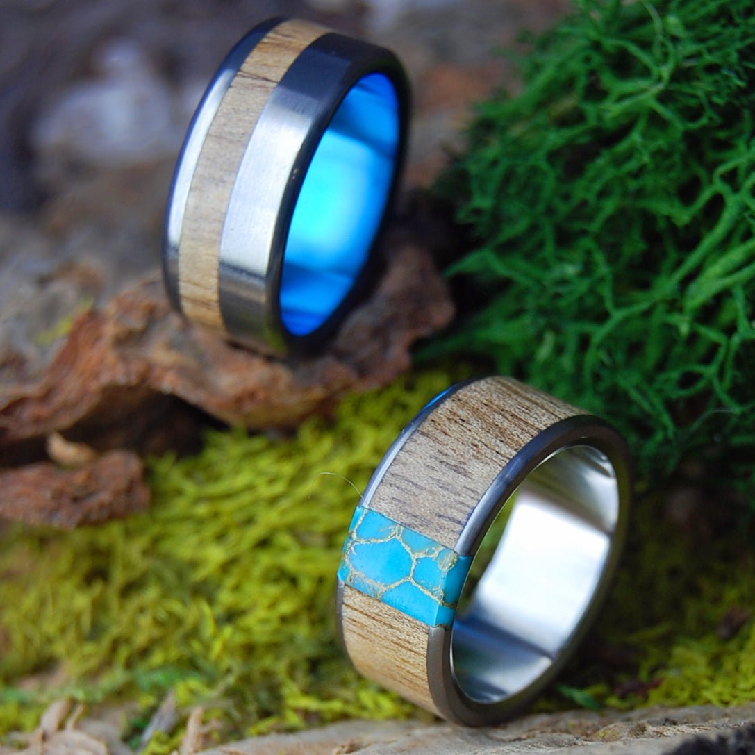 OREGON MYRTLE WANDER GOLD | Oregon Myrtle Wood - Titanium Wedding Rings - Minter and Richter Designs