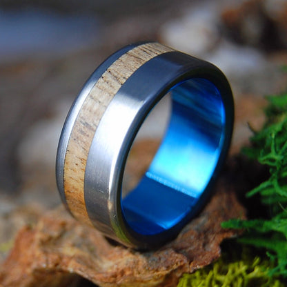 OREGON MYRTLE WANDER | Oregon Myrtle Wood & Titanium Wedding Ring - Minter and Richter Designs