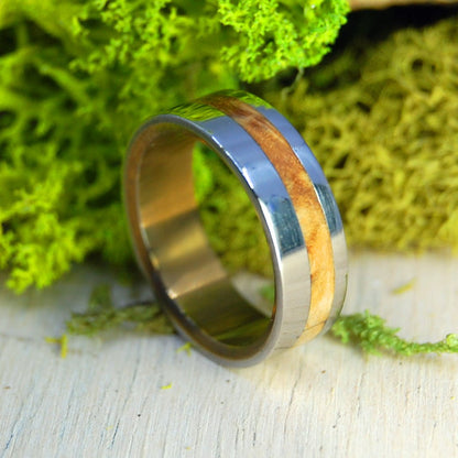 Oregon Myrtle Wood | Men's Myrtle Wood & Titanium Wedding Ring - Minter and Richter Designs
