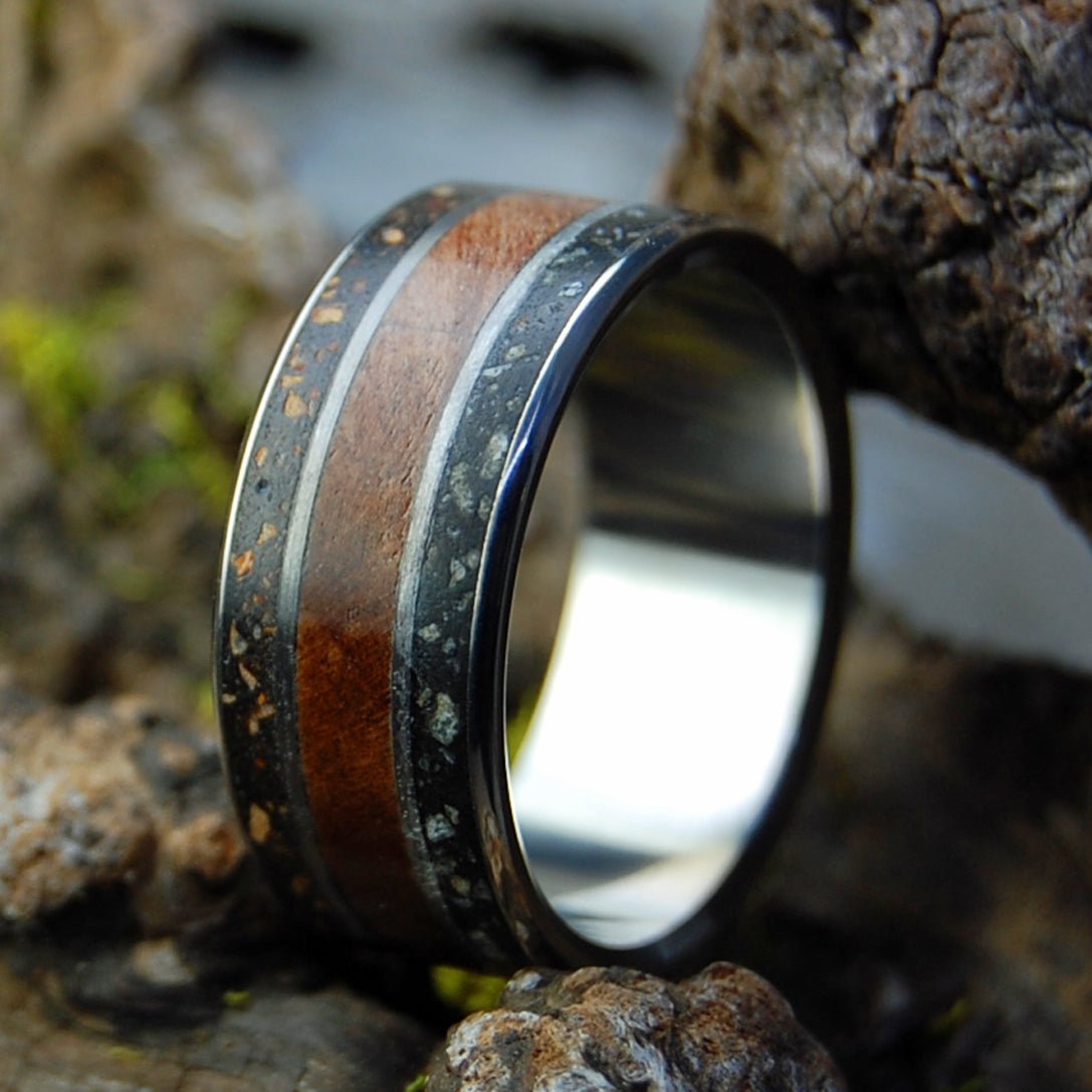 RED SOX THROW TO IDAHO | Men's CA Redwood, Red Sox Dirt & Idaho Stone Wedding Ring - Minter and Richter Designs