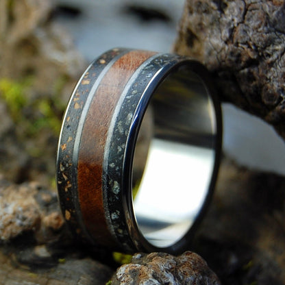 RED SOX THROW TO IDAHO | Men's CA Redwood, Red Sox Dirt & Idaho Stone Wedding Ring - Minter and Richter Designs