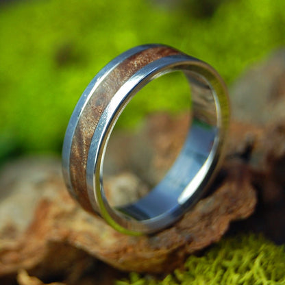 Runaway | Size 5.75 At 5.2mm | Unique Wedding Band | On Sale - Minter and Richter Designs