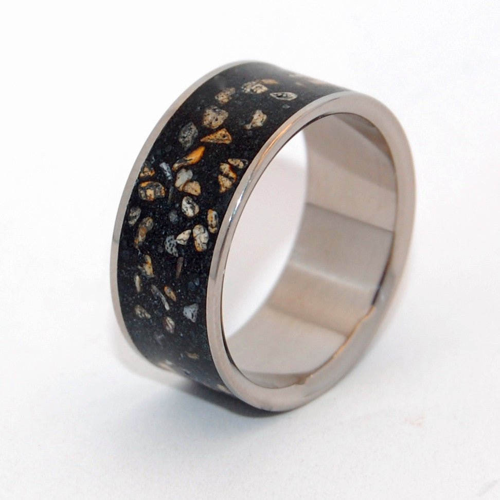 Sand From Where We Met | Men's Beach Sand & Titanium Wedding Ring - Minter and Richter Designs