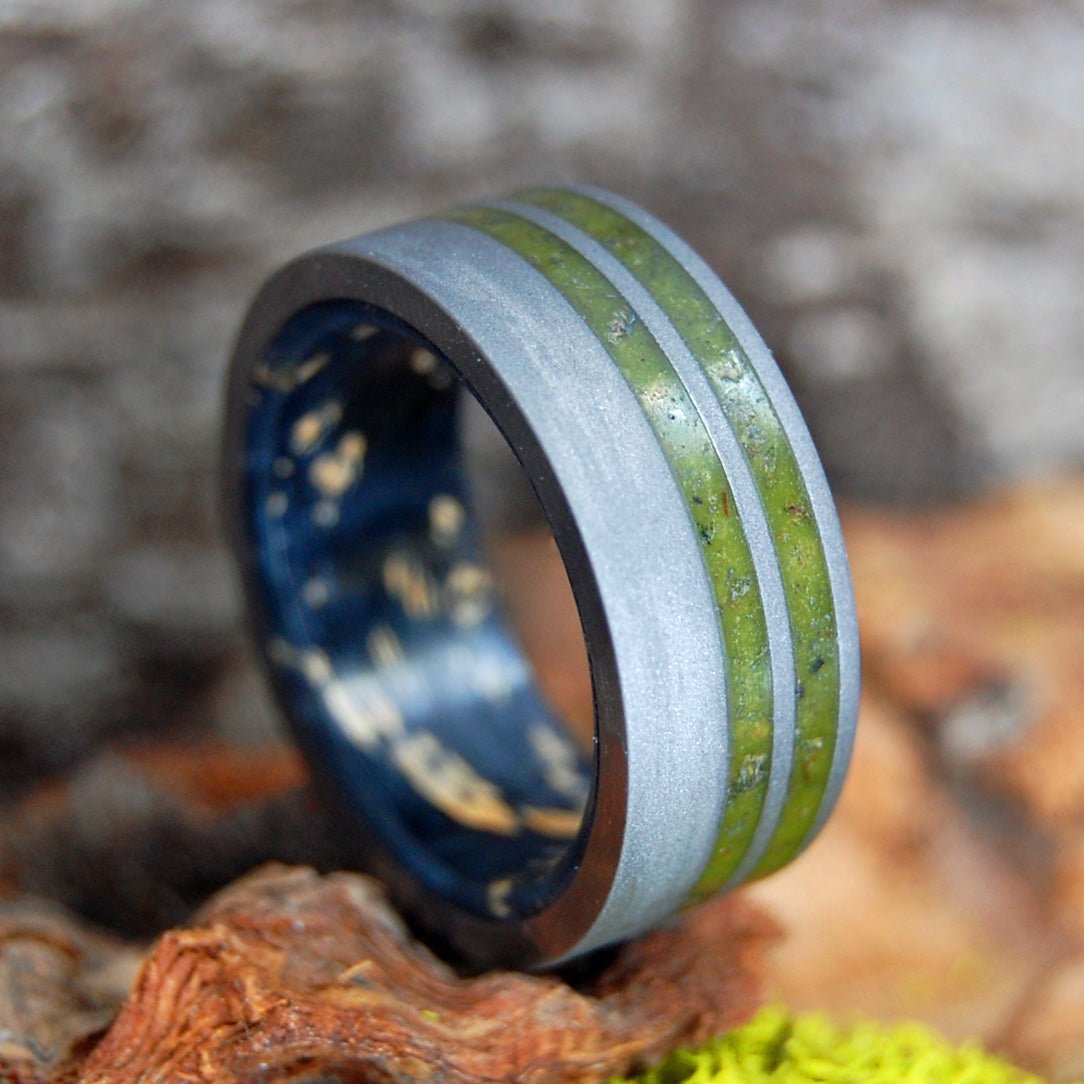 Savage Soul | Men's Box Elder Wood, Marijuana & Titanium Wedding Ring - Minter and Richter Designs