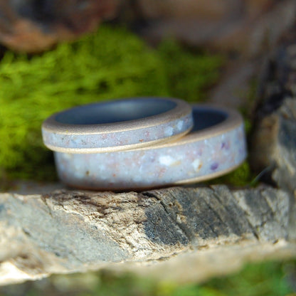 Sea Shells We Collected Together | Crushed Sea Shells, Beach Sand And Glass Bead Bronze Titanium Wedding Ring Set - Minter and Richter Designs