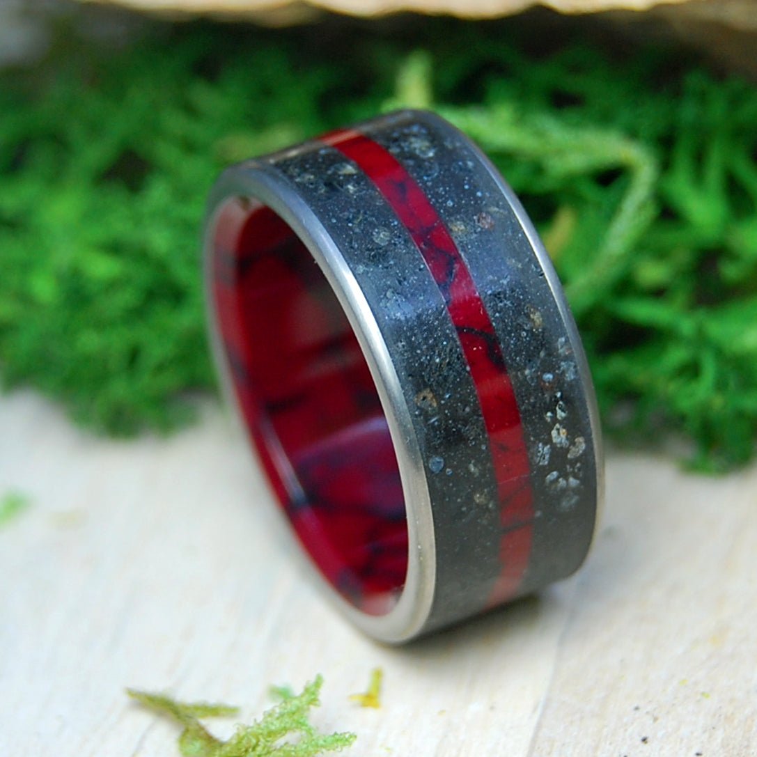 SEMPER FIDELIS - Iwo Jima | Men's Crimson & Black Jasper - Iwo Jima Beach Sand | Titanium Military Wedding Ring - Minter and Richter Designs