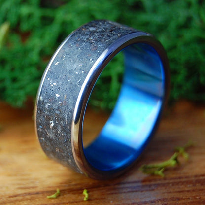 SHREDDED METAL | HI Black Beach Sand, Shredded Steel and Titanium Wedding Ring - Minter and Richter Designs