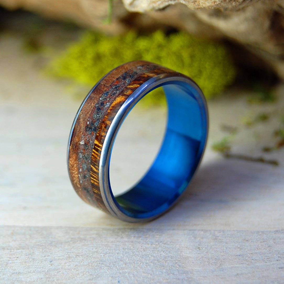 The Meteorites And Lava Flows Of Texas | Men's Crushed Meteorite, Texas Mesquite & Redwood, Icelandic Lava, Oregon Red Lava & Titanium Wedding Ring - Minter and Richter Designs