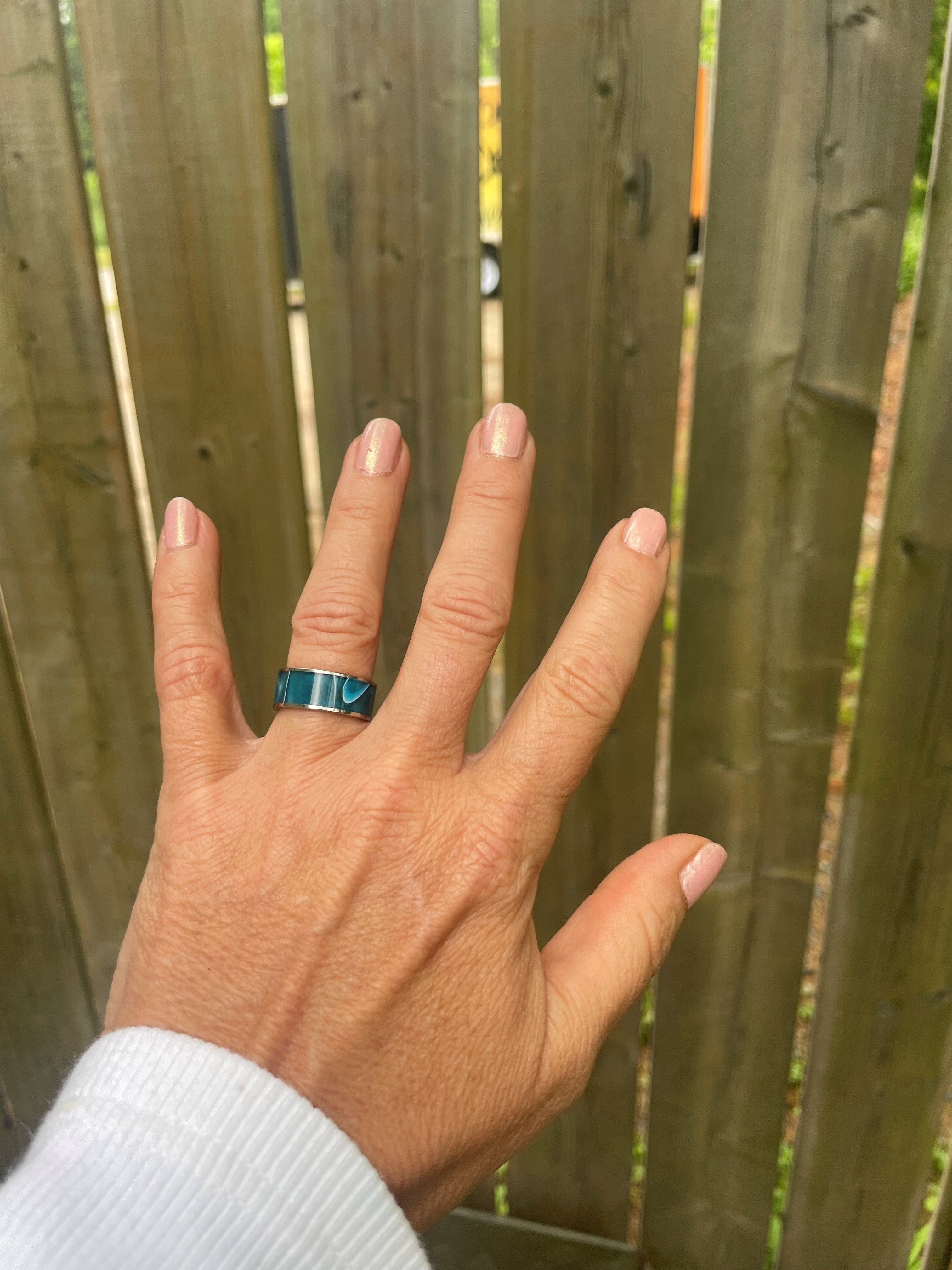 TIME TRAVEL OCEAN'S MOON SET | Aquatic Blue Resin - Unique Titanium Wedding Rings