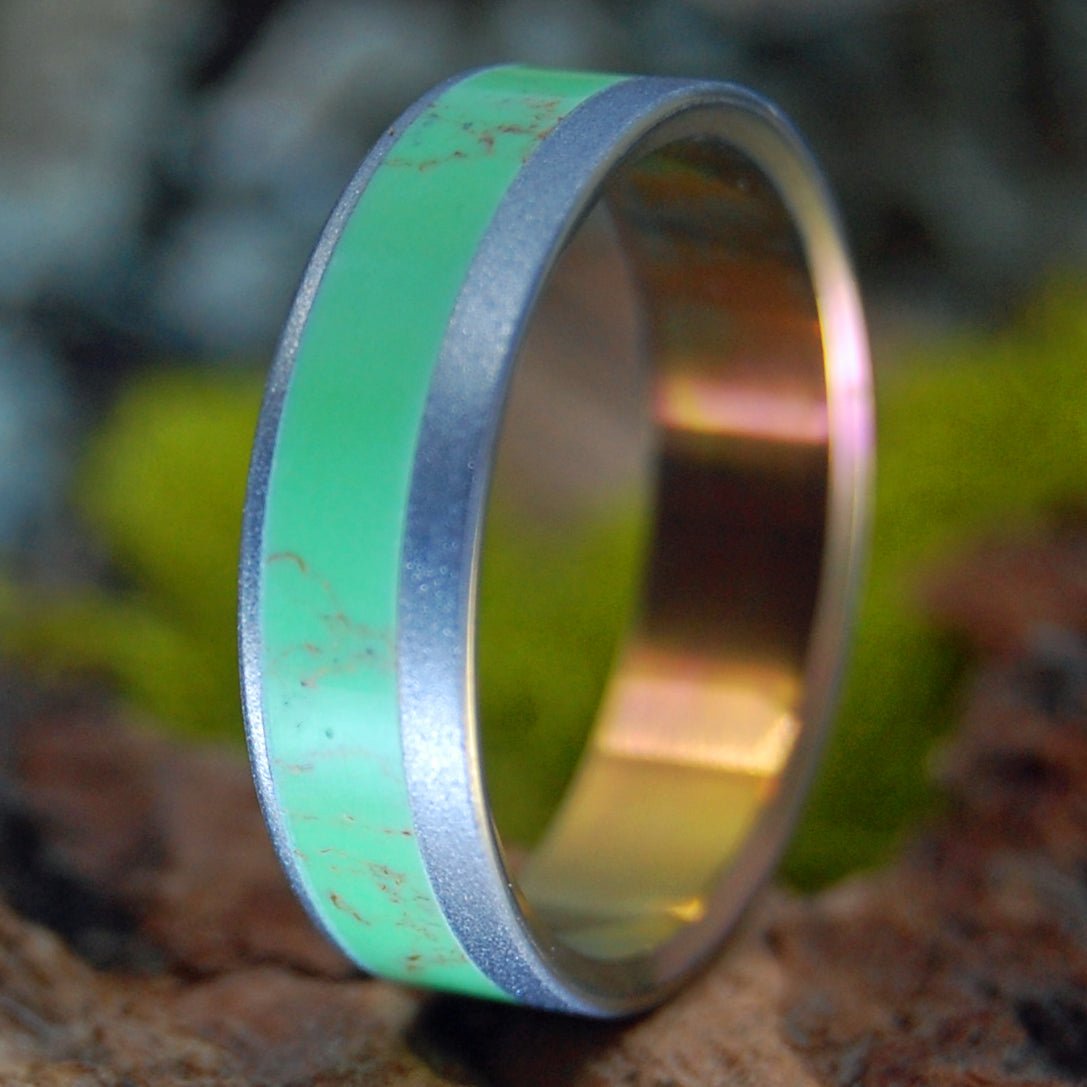 Valley Sunset | Men's / Women's Gaspeite Stone & Titanium Wedding Ring - Minter and Richter Designs