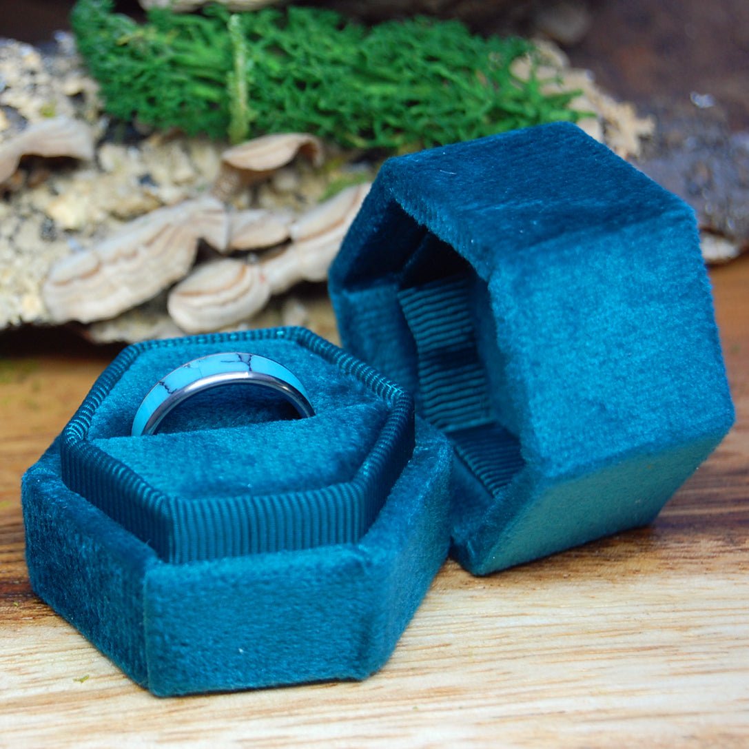 VELVET RING BOX - DARK CYAN | Ultra Soft Velvet Wedding Ring Box For 1 Ring - Minter and Richter Designs
