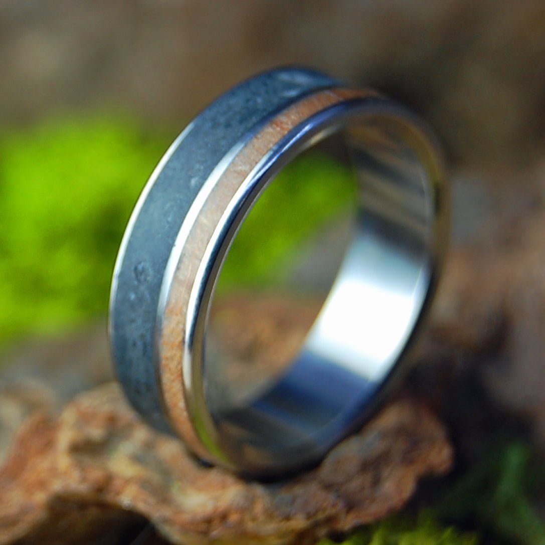 Vermont Lake | Men's Lake Champlain Beach Rocks, Vermont Maple & Titanium Wedding Ring - Minter and Richter Designs