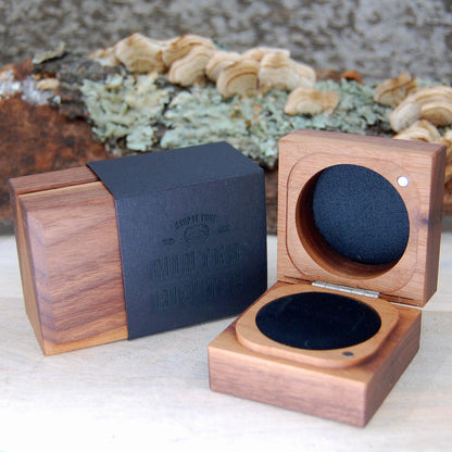 WALNUT RING BOX | Wedding Ring Box For 1 Ring - Minter and Richter Designs