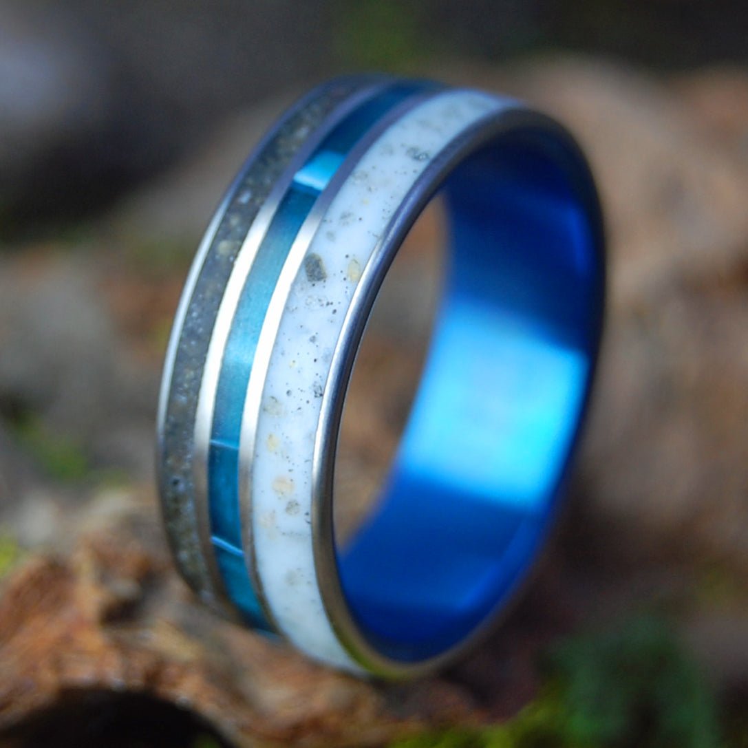 WHITE LAGRANGE | Men's Beach Sand, Aquatic Resin & Titanium Wedding Ring - Minter and Richter Designs