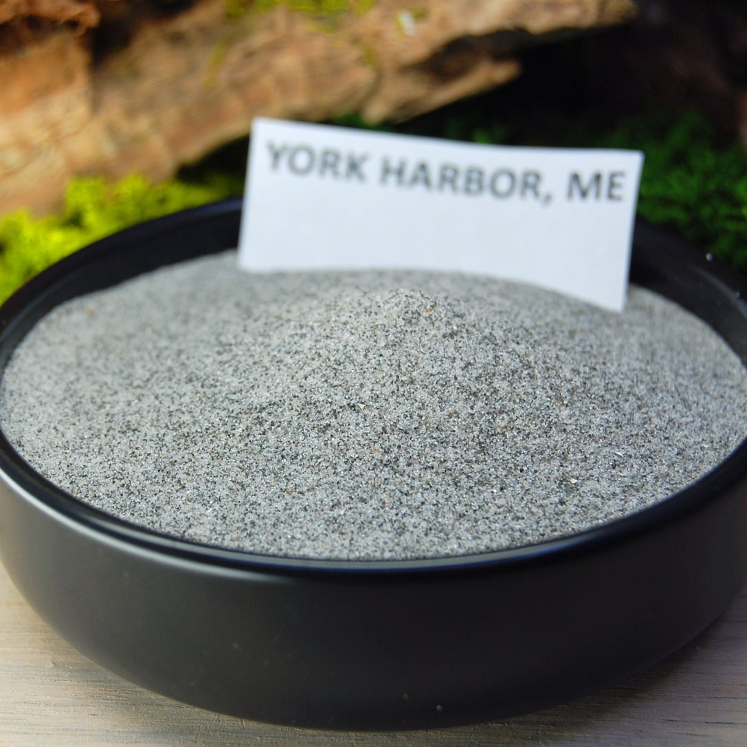 York Harbor, Maine | Men's Jade, Beach Sand, Copper & Titanium Wedding Ring - Minter and Richter Designs