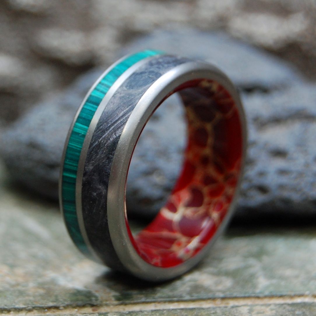 QUEEN OF HEARTS | Green Malachite, Black Box Elder Wood & Red Jasper Stone Titanium Wedding Ring - Minter and Richter Designs