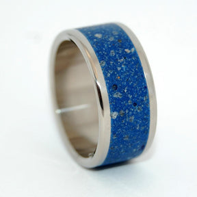 GOTCHA | Blue Beach Sand & Golden Box Elder Wood - Unique Wedding Rings - Minter and Richter Designs