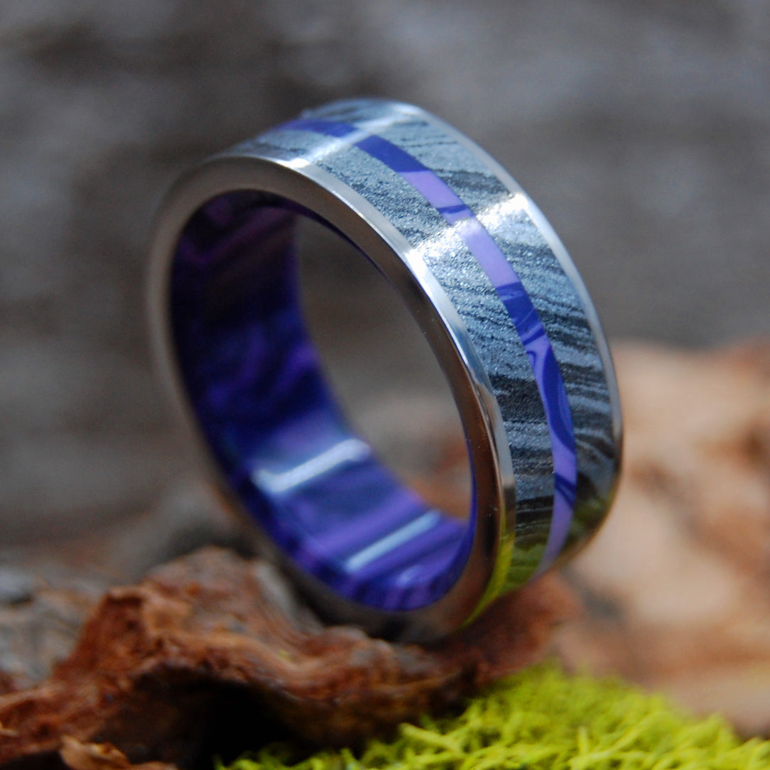 DEEP PURPLE FJORD | Charoite Stone & Black Silver M3 Mokume Gane - Purple Wedding Rings - Minter and Richter Designs
