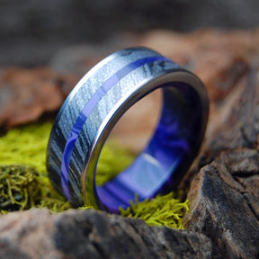 DEEP PURPLE FJORD | Charoite Stone & Black Silver M3 Mokume Gane - Purple Wedding Rings - Minter and Richter Designs
