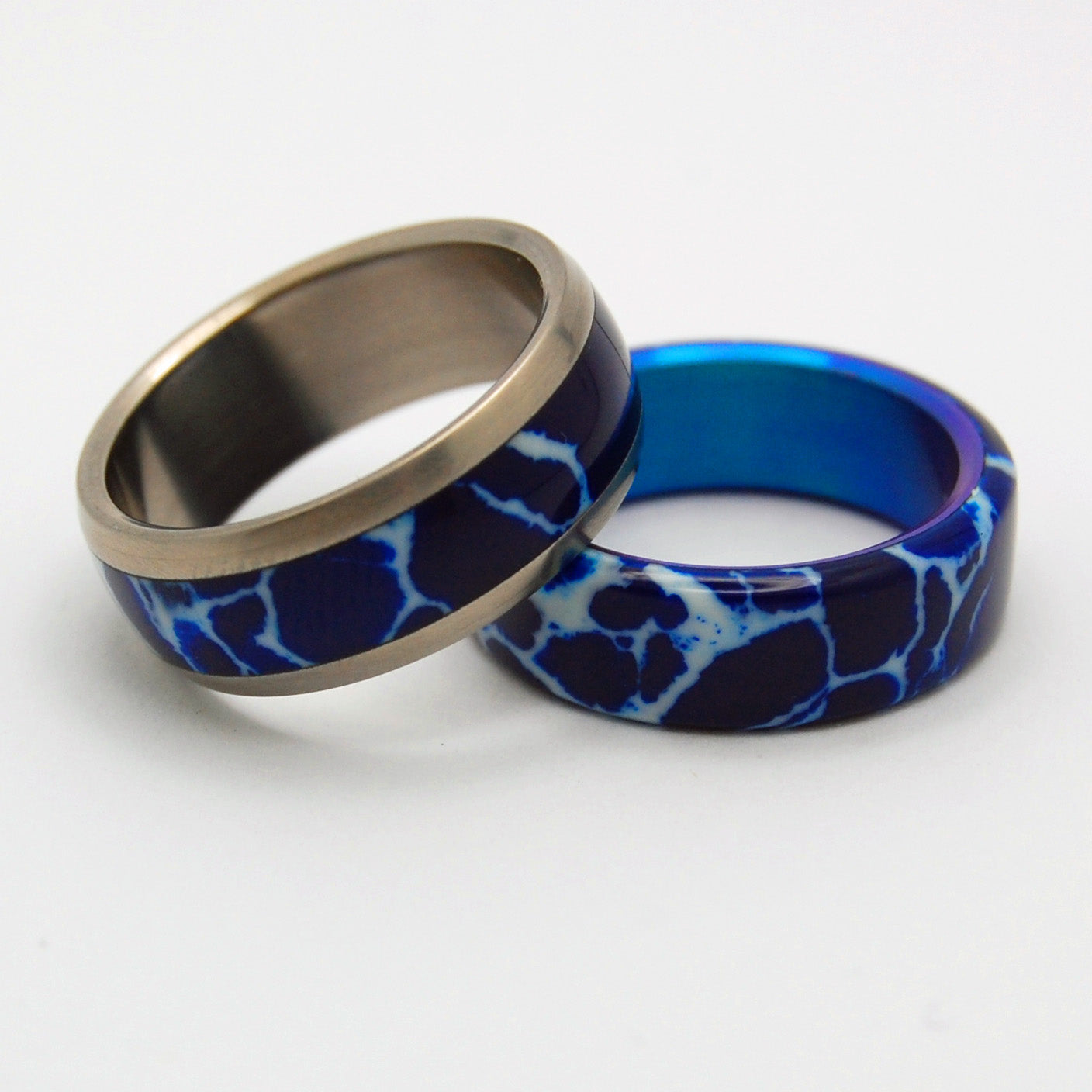 GOBLIN ORE DROP | Cobalt Stone - Titanium Handcrafted Wedding Rings Set - Minter and Richter Designs