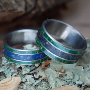 HERRING COVE BLACK AND BLUE | Beach Sand Titanium Wedding Ring Set - Minter and Richter Designs