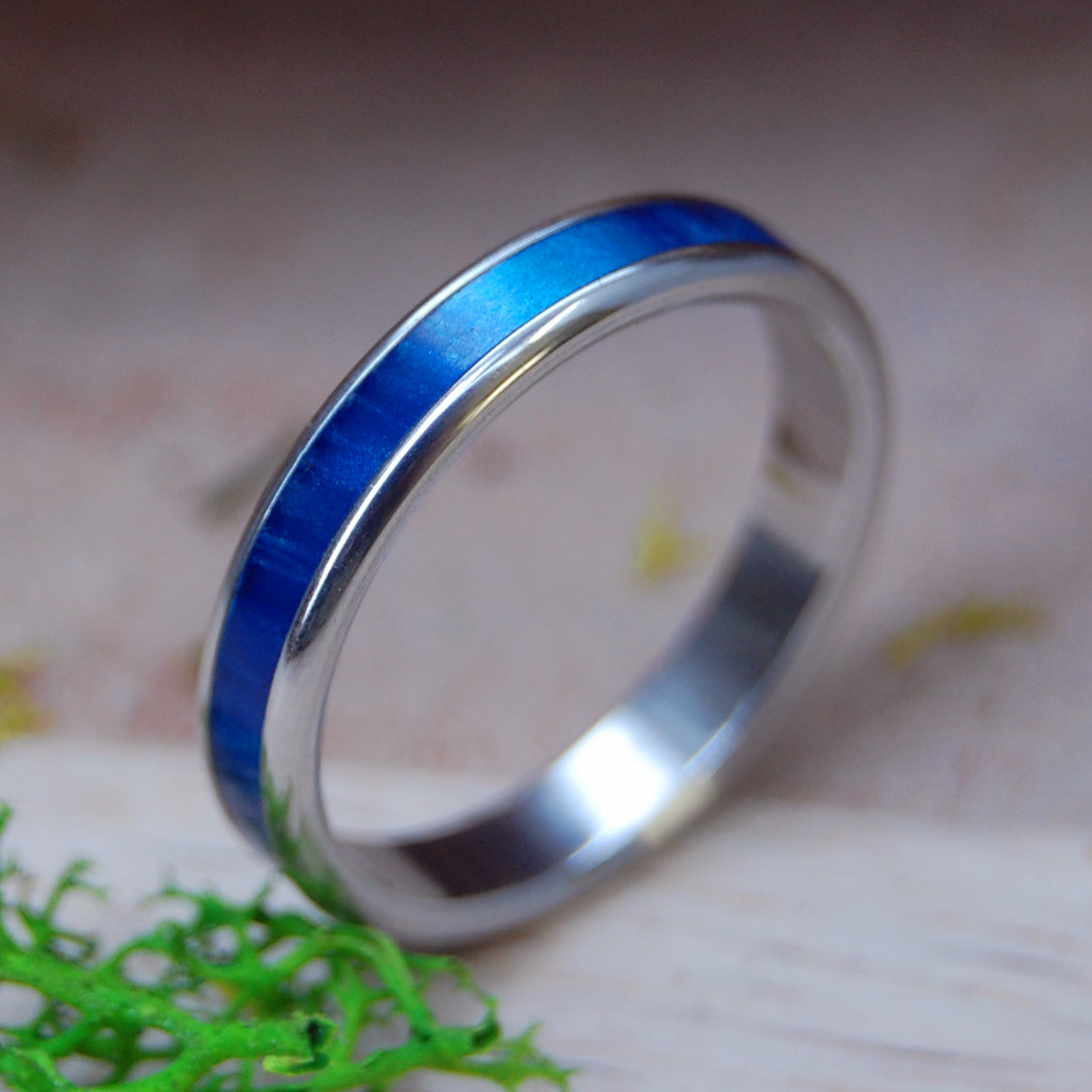 INOX SAPPHIRE BLUE | Blue Marbled Resin Titanium Wedding Rings - Minter and Richter Designs