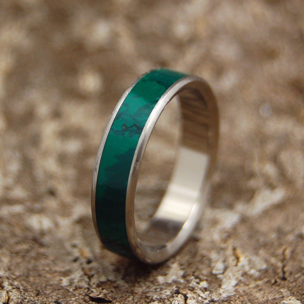 ROUNDED JADE | Jade Stone & Titanium - Unique Wedding Rings - Women's Wedding RingsHandcrafted Women's Titanium Wedding Rings - Minter and Richter Designs
