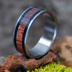 KOA ONYX | Onyx Stone and Koa Wood  - Titanium Wedding Ring - Minter and Richter Designs