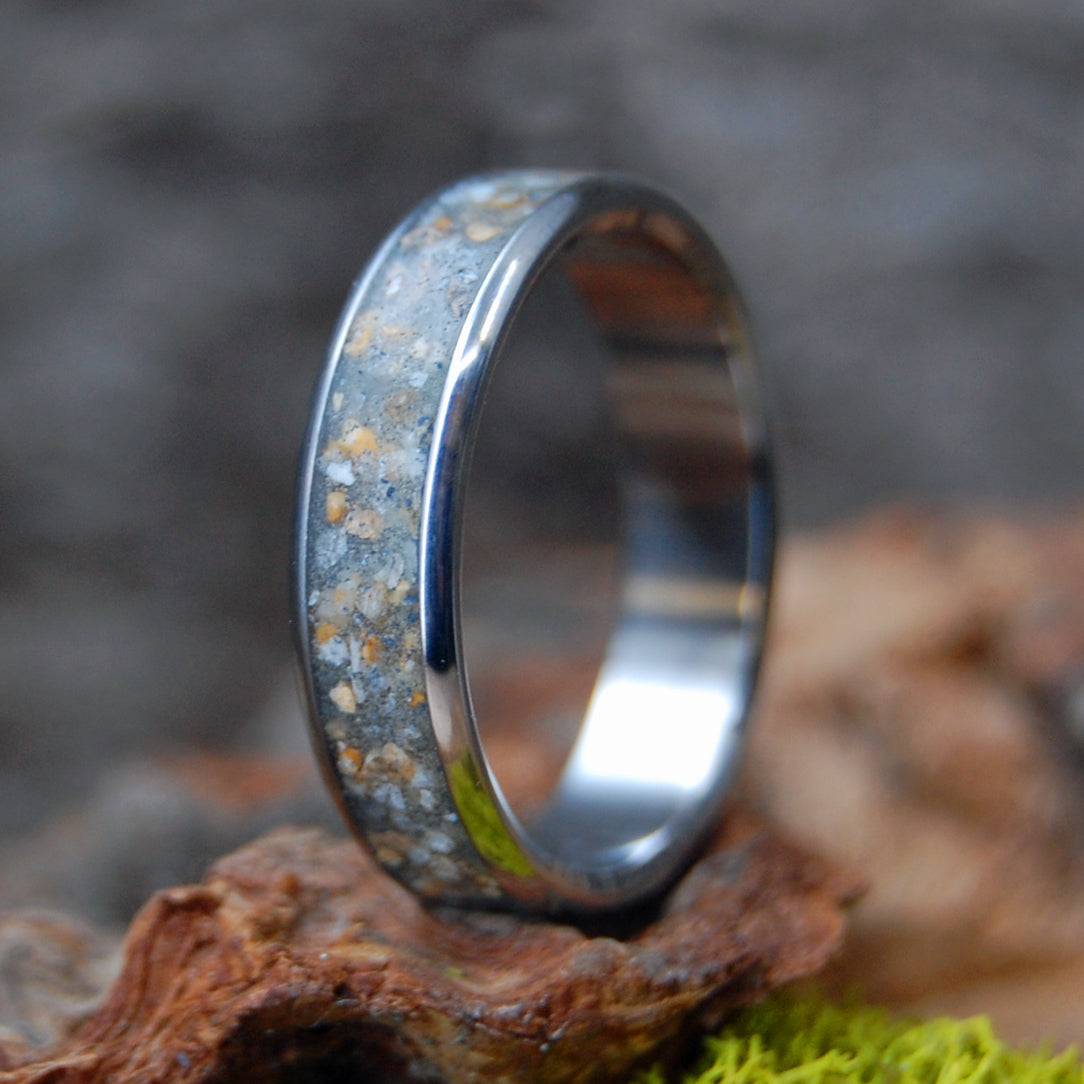 PACIFIC GROVE | California Beach Sand Ring - Unique Wedding Ring - Minter and Richter Designs