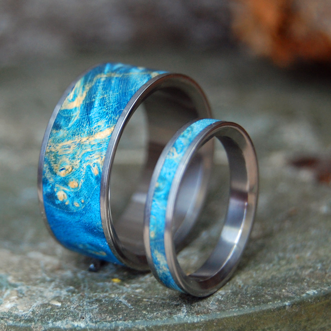 SO SIMPLE BLUE | Blue Box Elder Wood & Titanium - Unique Wedding Rings Set - Minter and Richter Designs