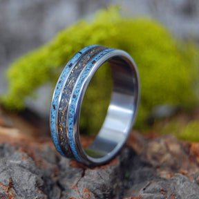 THE BRITISH ARE COMING! | Battleground Earth & Bullet Fragments - Lexington & Concord Revolutionary War- Military Memorial Wedding Rings - Minter and Richter Designs