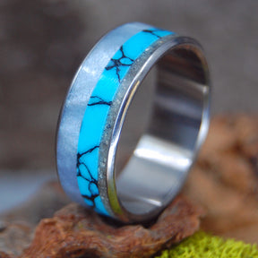 OUR BEACH | Beach Sand Ring - Turquoise Wedding Ring - Unique Wedding Rings - Minter and Richter Designs