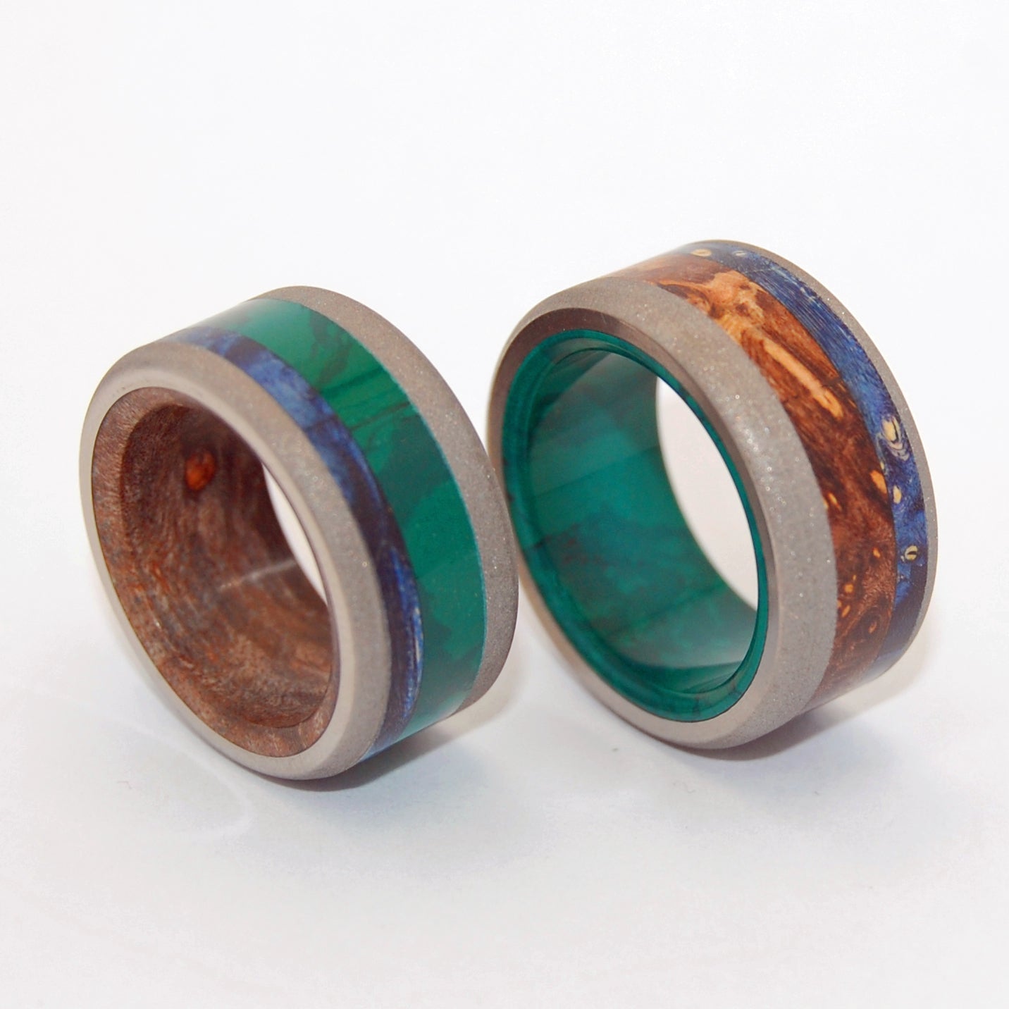 SHIKOKU ISLAND & YOSHINO RIVER | Jade Stone, Blue Box Elder Wood & Titanium - Wooden Wedding Rings - Minter and Richter Designs