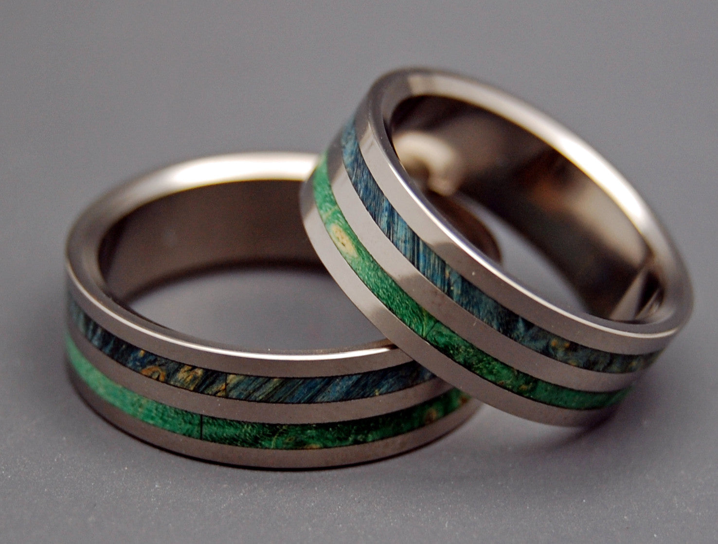 JUNGLE VINES | Box Elder Wood - Unique Wedding Rings - His and Hers Titanium Wedding Rings Set - Minter and Richter Designs