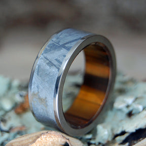 BRONZE MOON LANDING | Meteorite & Bronze Anodized Titanium Wedding Rings - Minter and Richter Designs