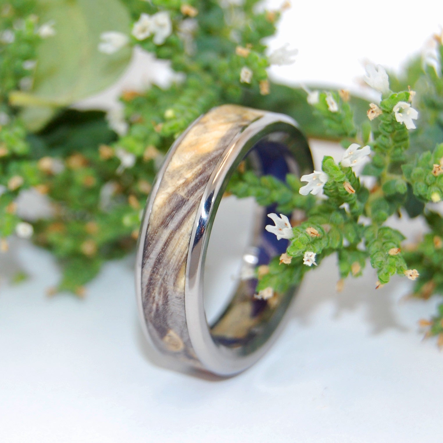EYES IN YOUR DIRECTION | Buckeye Wood & Box Elder Wood - Unique Wooden Wedding Rings - Minter and Richter Designs