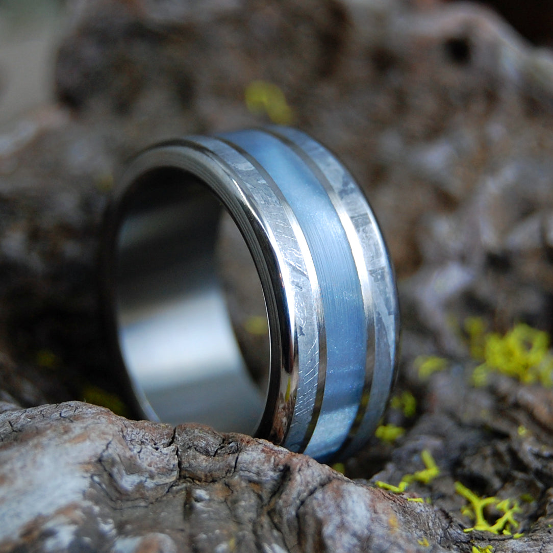 ON COMET | Meteorite & Gray Pearl Opalescent Titanium Wedding Rings - Minter and Richter Designs