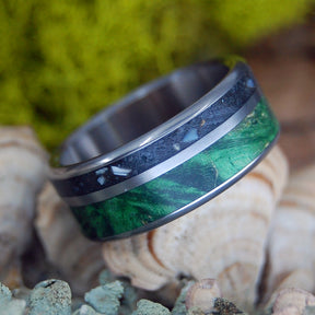 ALLIGATOR GREEN | Alligator Teeth and Green Box Elder Wood - Titanium Wedding Ring - Minter and Richter Designs