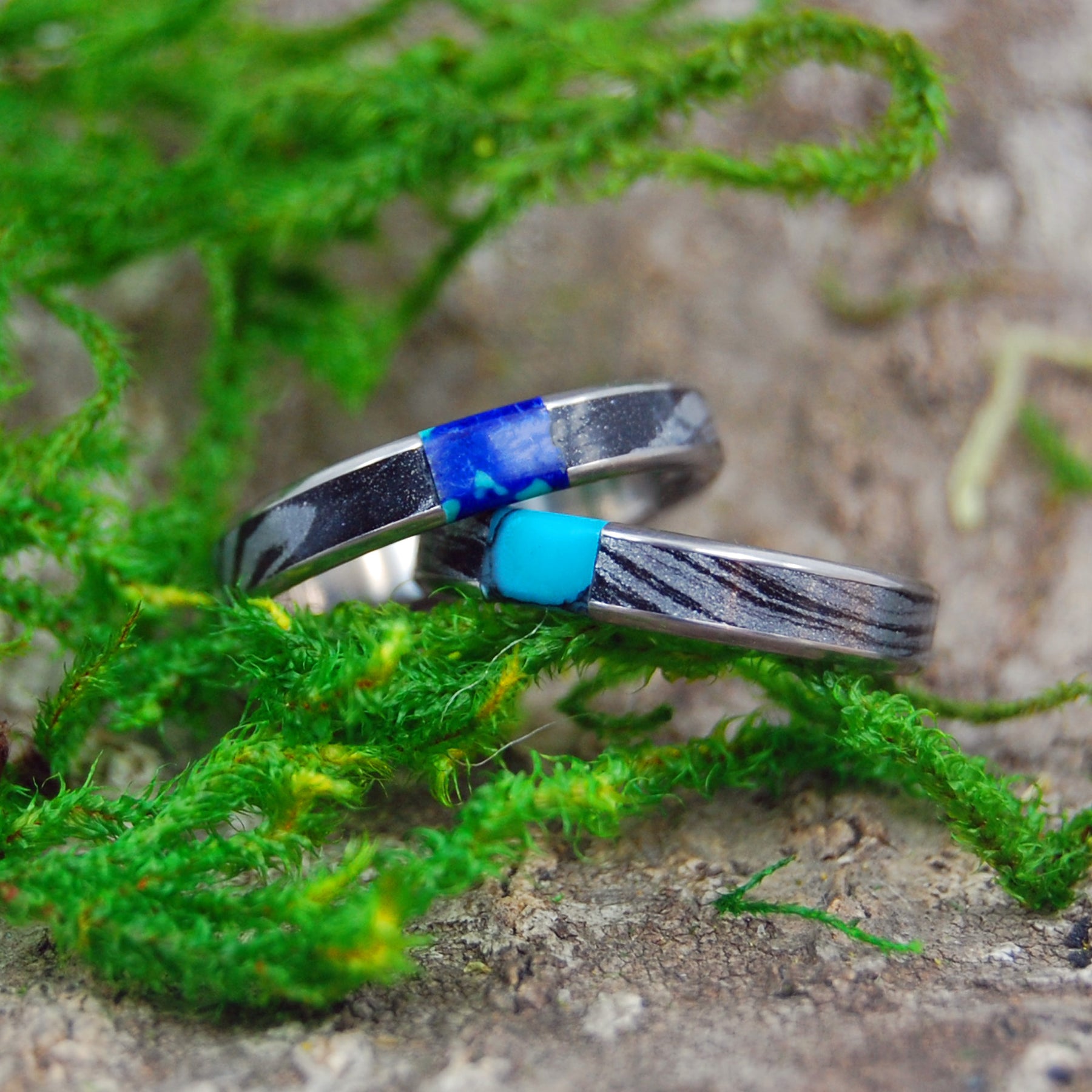 DESIRE'S WHIRLWIND | Turquoise Black M3 & Titanium - Unique Wedding Rings - Wedding Rings Set - Minter and Richter Designs