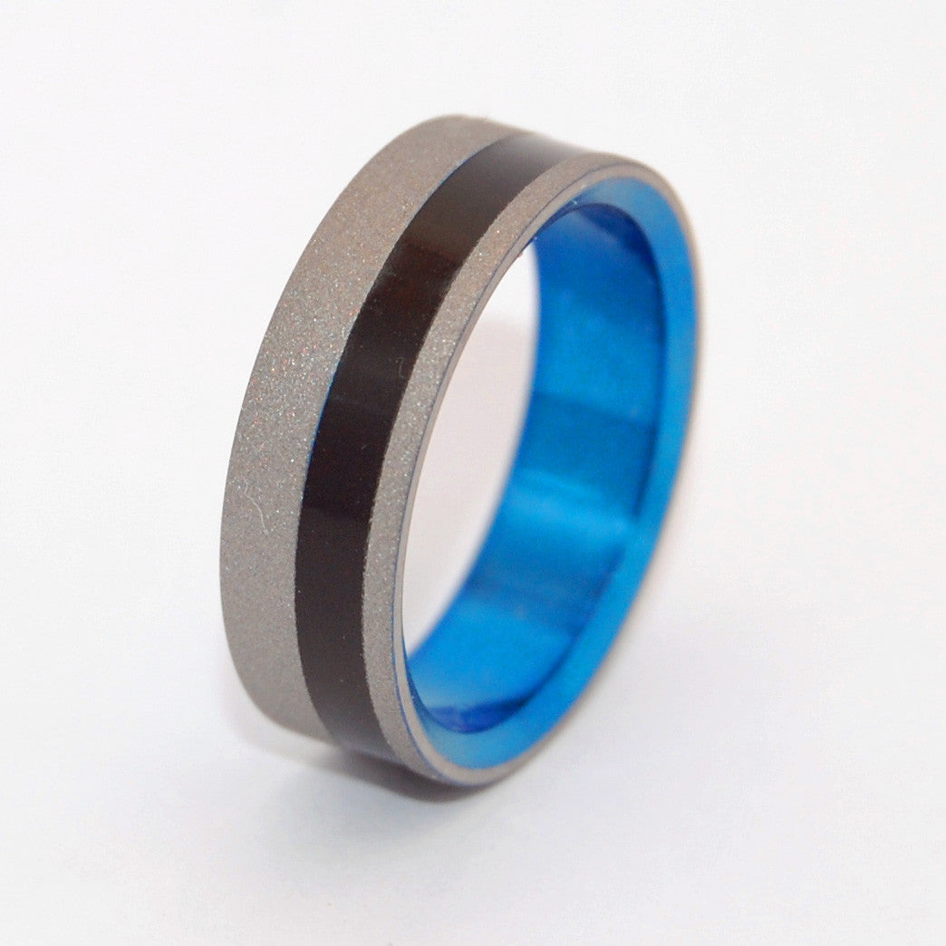 SANDBLASTED HEATHCLIFF | Water Buffalo Horn - Blue Titanium Wedding Rings - Minter and Richter Designs