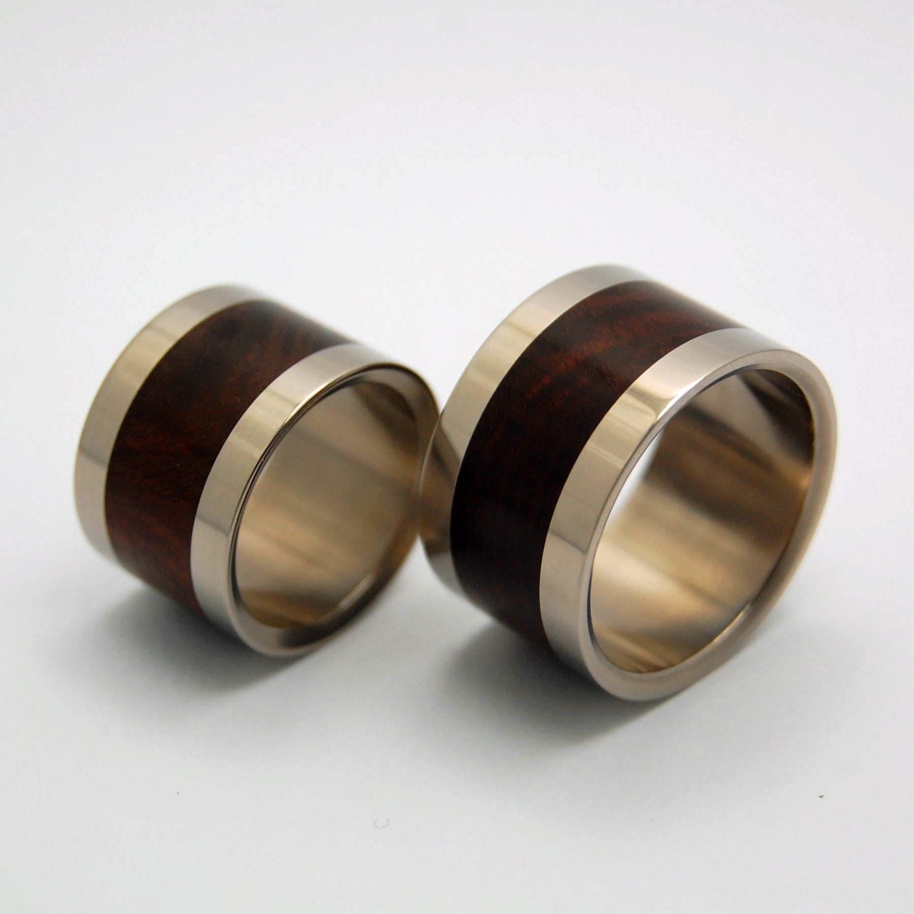 MANZANITE IN LOVE | Manzanite Wood & Titanium - Wooden Wedding Rings - Minter and Richter Designs