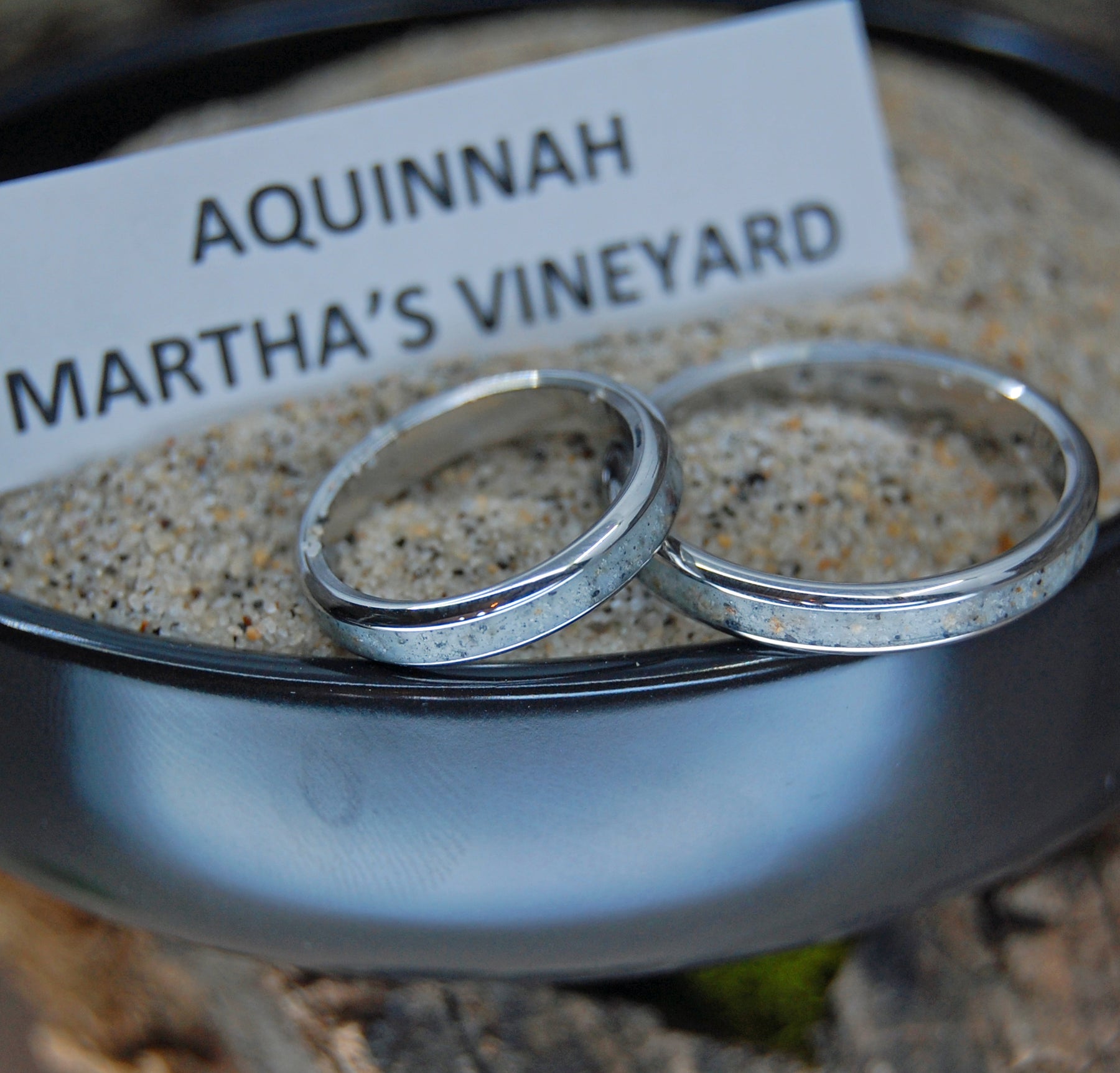 MEET ME AT MARTHA'S VINEYARD | Martha's Vineyard Beach Sand - Unique Wedding Rings  Rings - Minter and Richter Designs