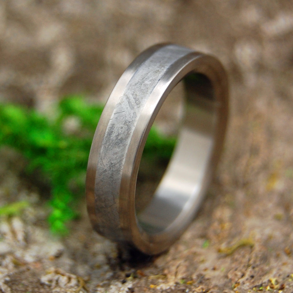 IRON WARRIOR | Meteorite & Titanium Men's Handcrafted Wedding Rings - Minter and Richter Designs