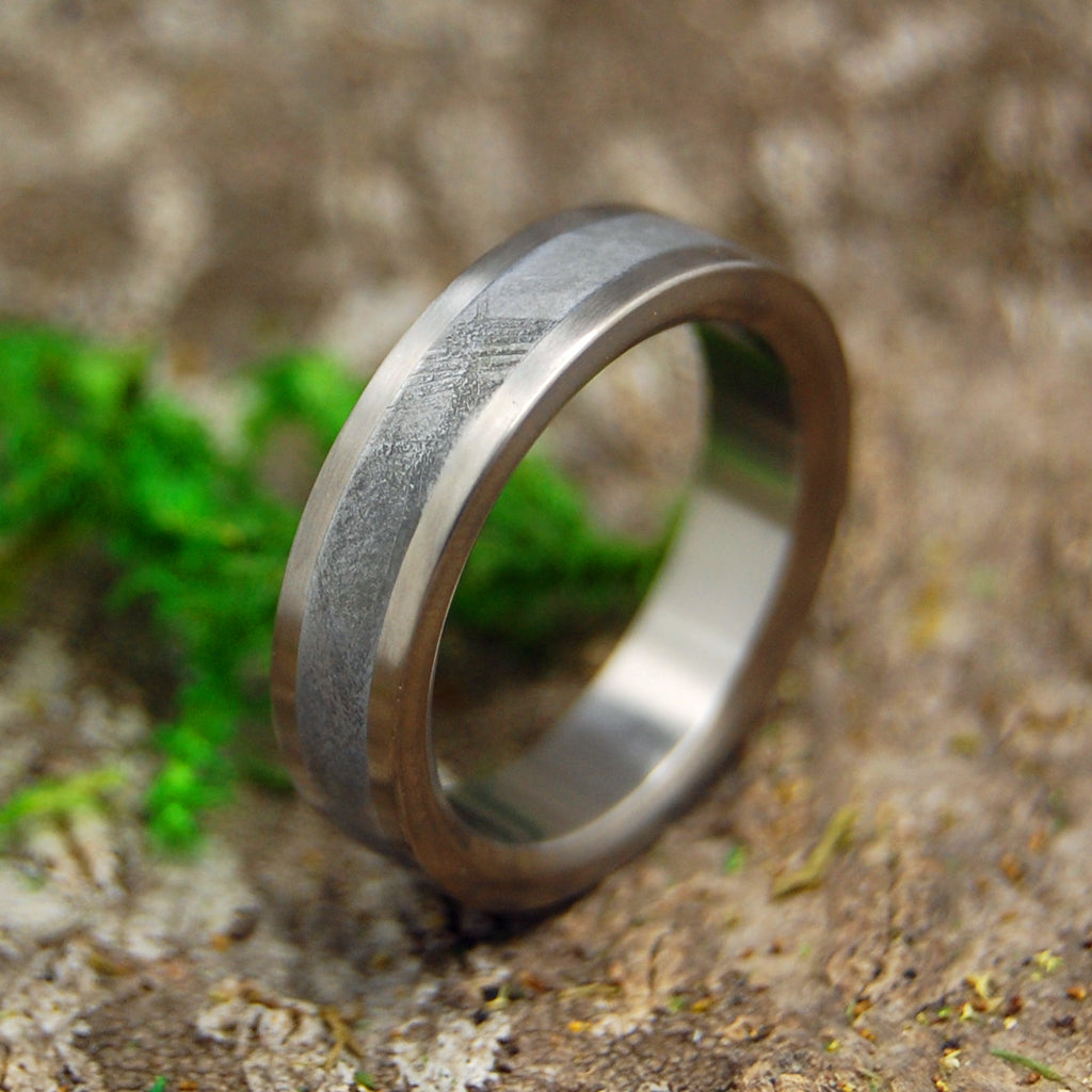 IRON WARRIOR | Meteorite & Titanium Men's Handcrafted Wedding Rings - Minter and Richter Designs