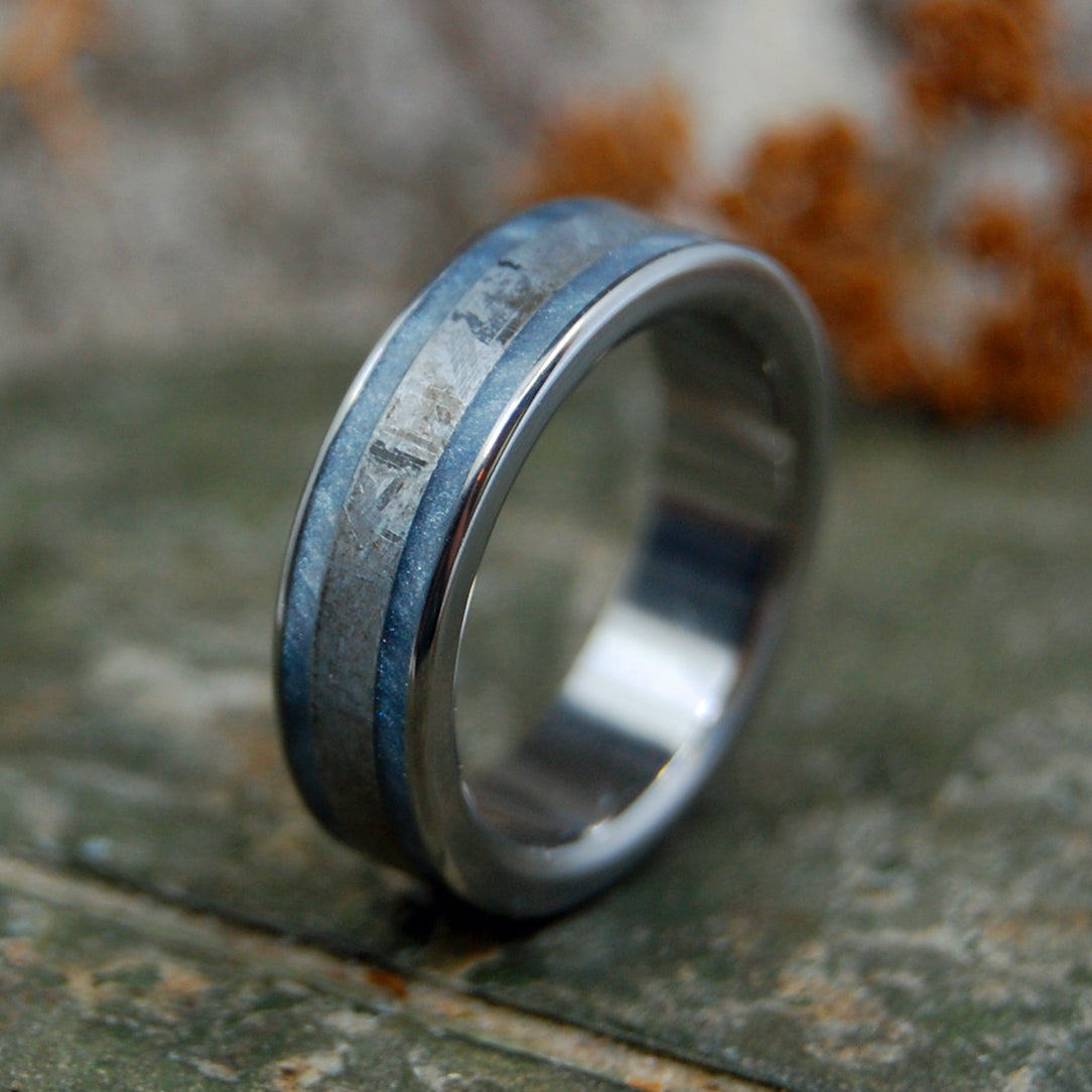 COMET'S REPOSE | Men's & Women's Meteorite Wedding Rings - Minter and Richter Designs
