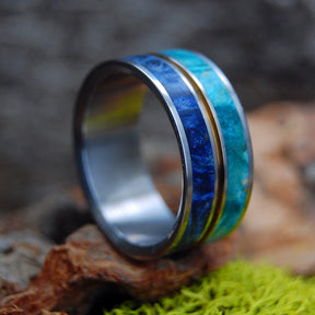 NOTHING BUT BLUE SKIES | NOTHING BUT BLUE SKIES | Light Blue Box Elder & Dark Blue Box Elder - Unique Wedding Rings - Wedding Ring - Minter and Richter Designs
