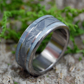 ON CUPID | Gray Marbled Pearl Opalescent & Meteorite Wedding Rings - Minter and Richter Designs