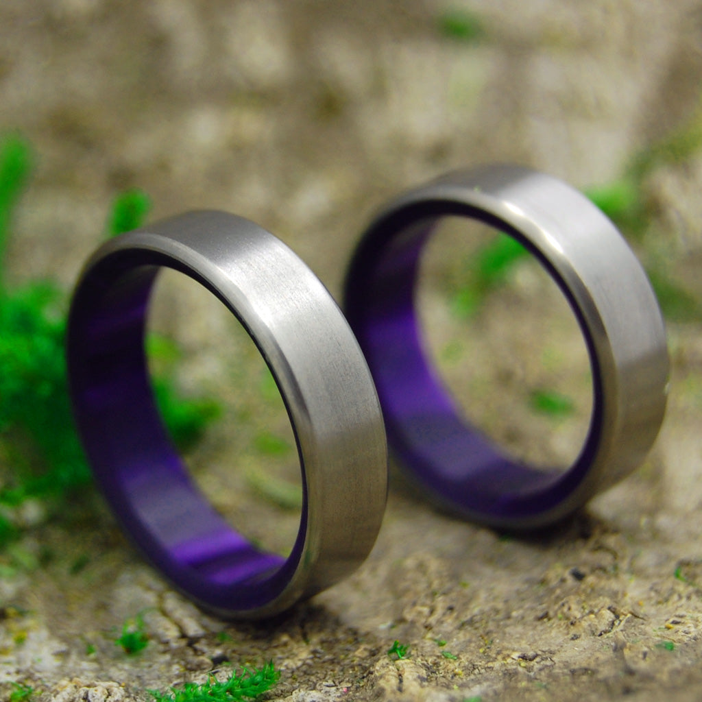 ROYAL SWIM IN | Purple Marbled Resin & Titanium - Unique Wedding Rings - Minter and Richter Designs