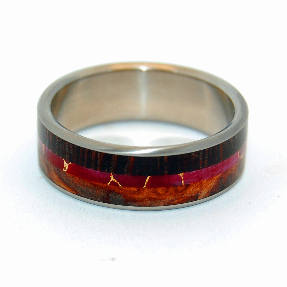 THE MAGIC BETWEEN | Wenge Wood & Redwood & Red Jasper Stone - Unique Wedding Rings - Minter and Richter Designs