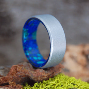 SPOTTED AZURITE | Spotted Azurite Malachite & Titanium - Unique Wedding Rings - Blue Rings - Minter and Richter Designs